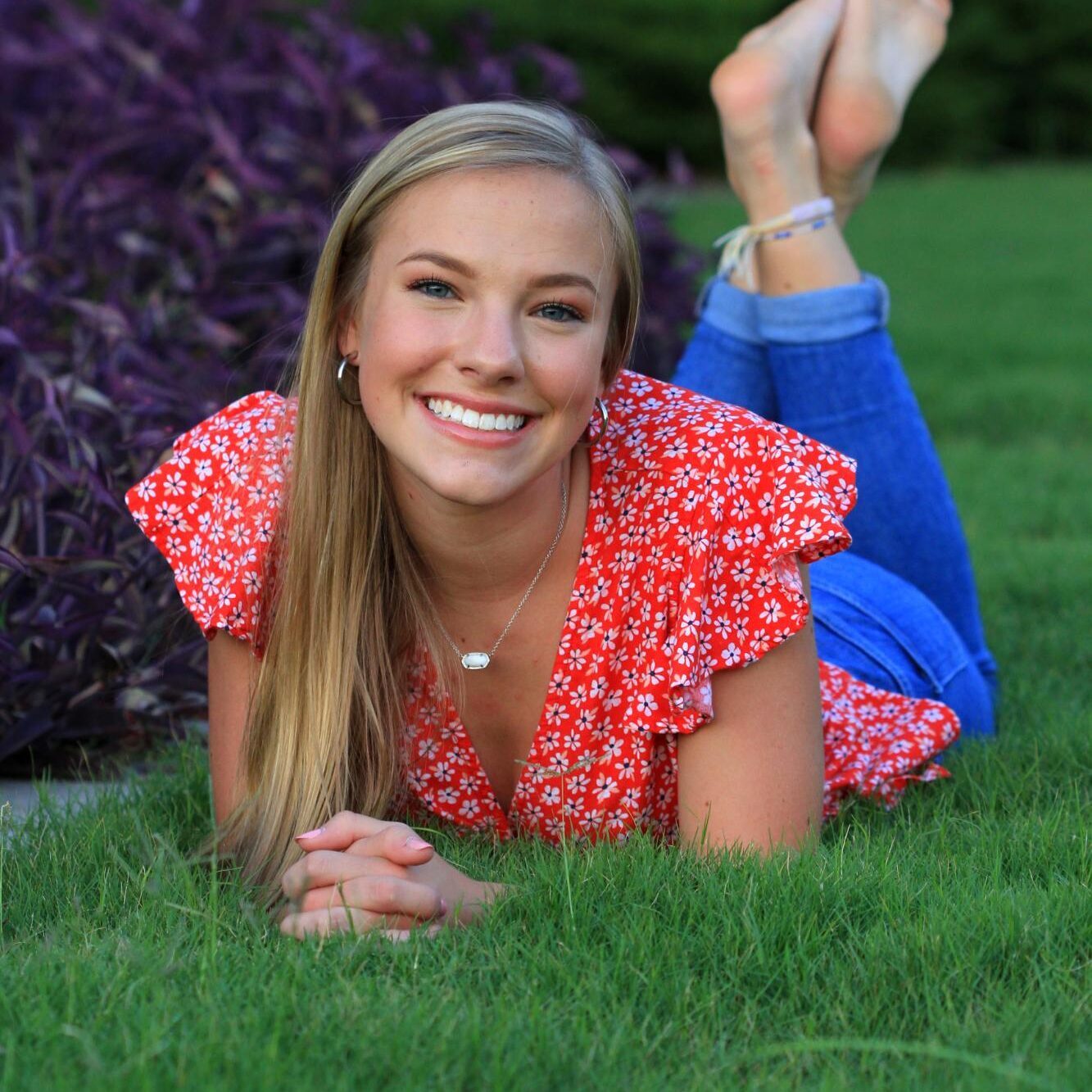 orthodontic-financing-patient-support patient receiving support with orthodontic financing and insurance options